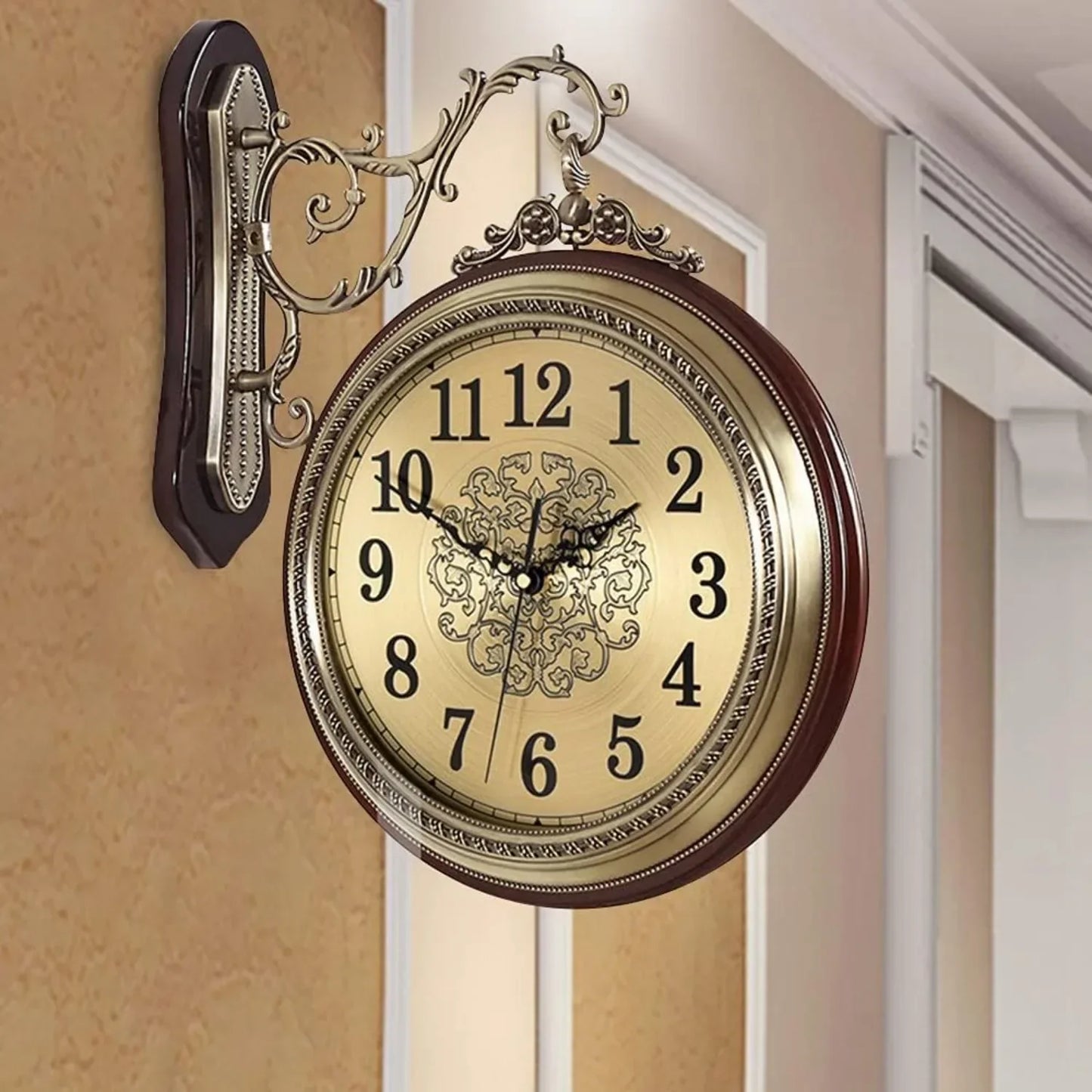 Hign-concerned European Double Sided Wall Clock Indoor